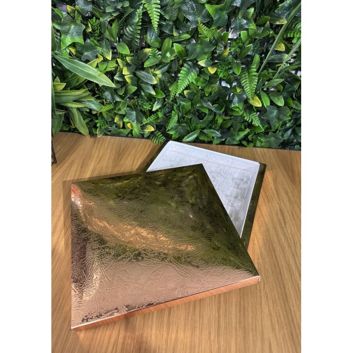 Кутия за бонбони – розово (медно) злато (за 16 броя бонбони / pralines)