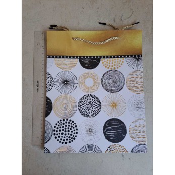 Хартиена чанта Gift bag размер: 26х32х10см
