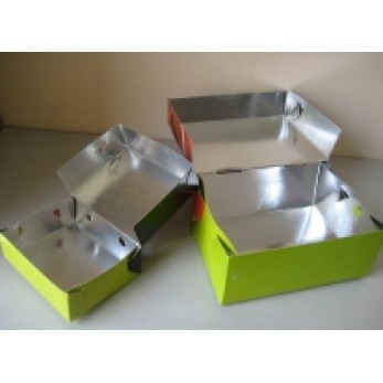 Картонена кутия метализе за Пиле с размери 13.5х16.2х6см