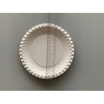 Картонена чинийка кръгла с размер Ф18см, 50р/пакет