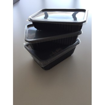 кутия с вместимост 500ml - черна правоъгълна за храна  с прозрачен капак