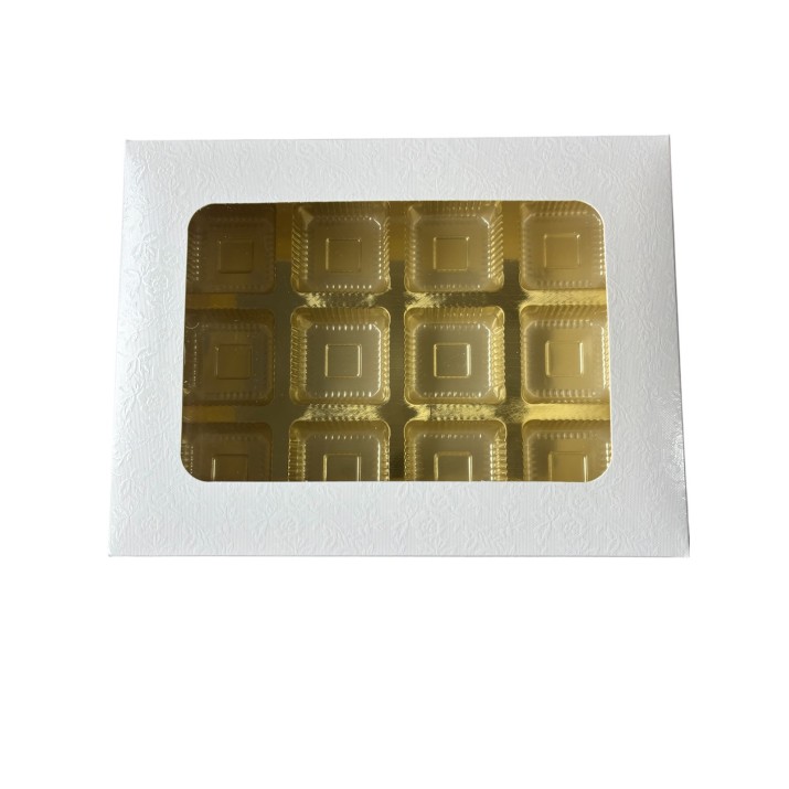 кутия за бонбони Бяла за 12бр.