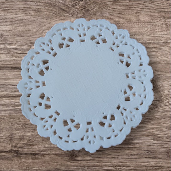 Дантелена салфетка Ф 11см (100бройки в пакет) Дантелена салфетка Ф 11см (100бройки в пакет)